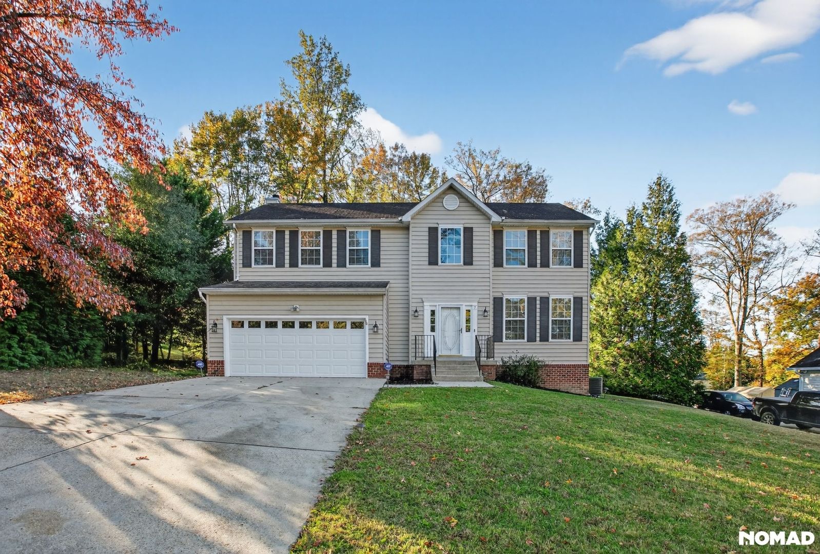 Fort Washington House: 7 Hickory St