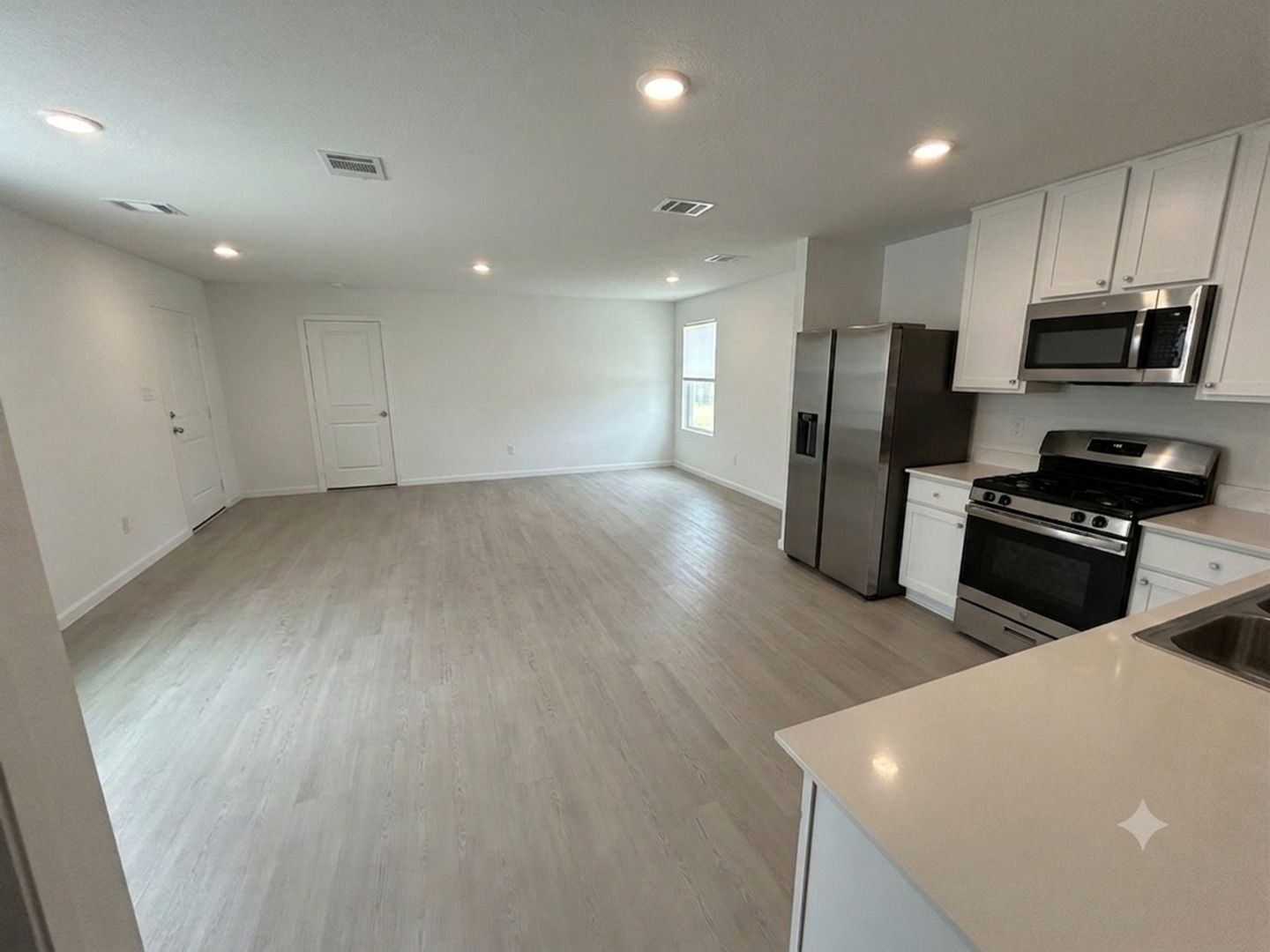 San Antonio House: 10803 Minita Creek