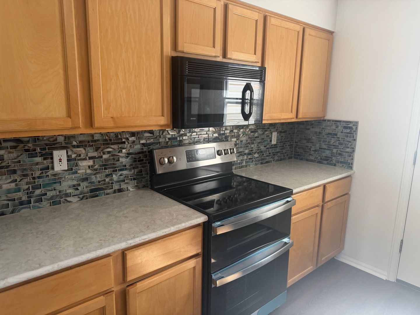 Longmont Townhome: 2155 Meadow Ct