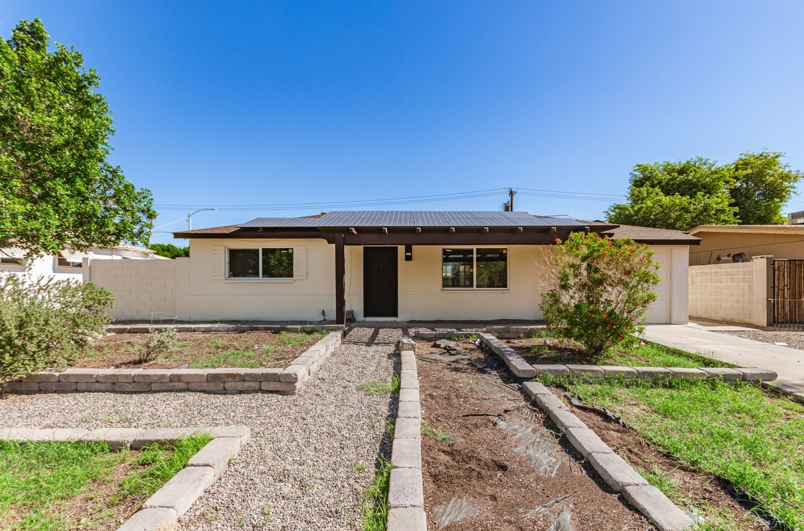 Phoenix House: 12613 N 29th Ave