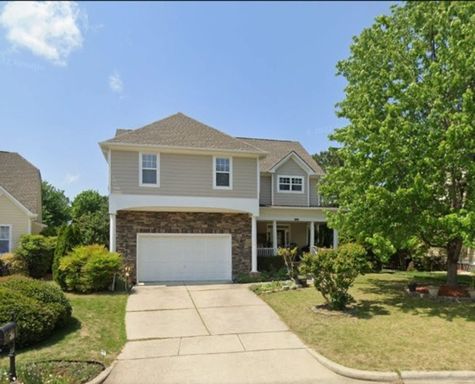 Spacious 5BR House in Cary – photo 1