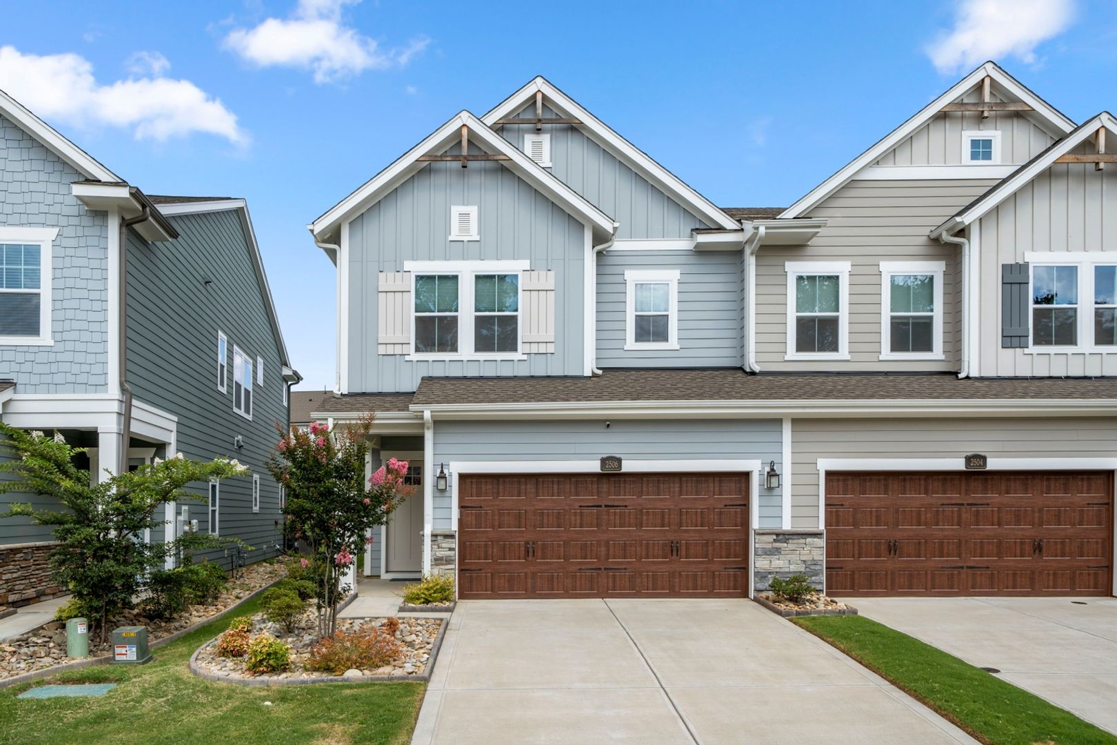 Charlotte House: 2506 Lola Ave