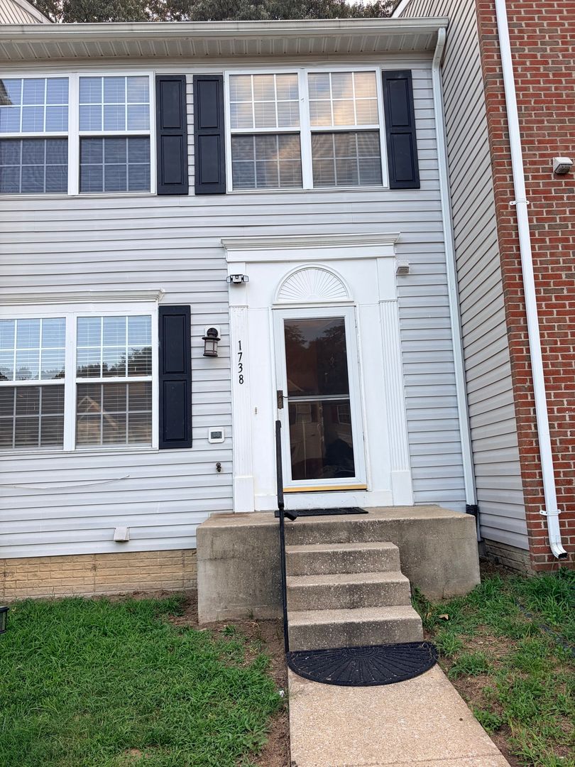 Severn Townhome: 1738 Carriage Lamp Ct