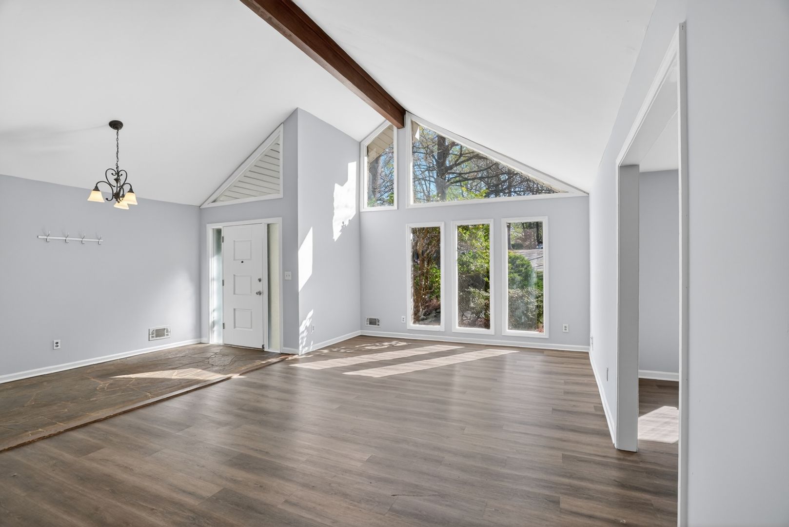 Marietta House: 194 Millbrook Farm Rd