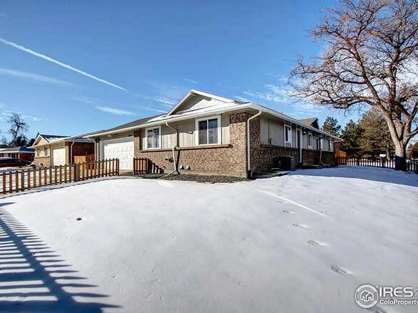 Aurora House: 15624 E 13th Ave