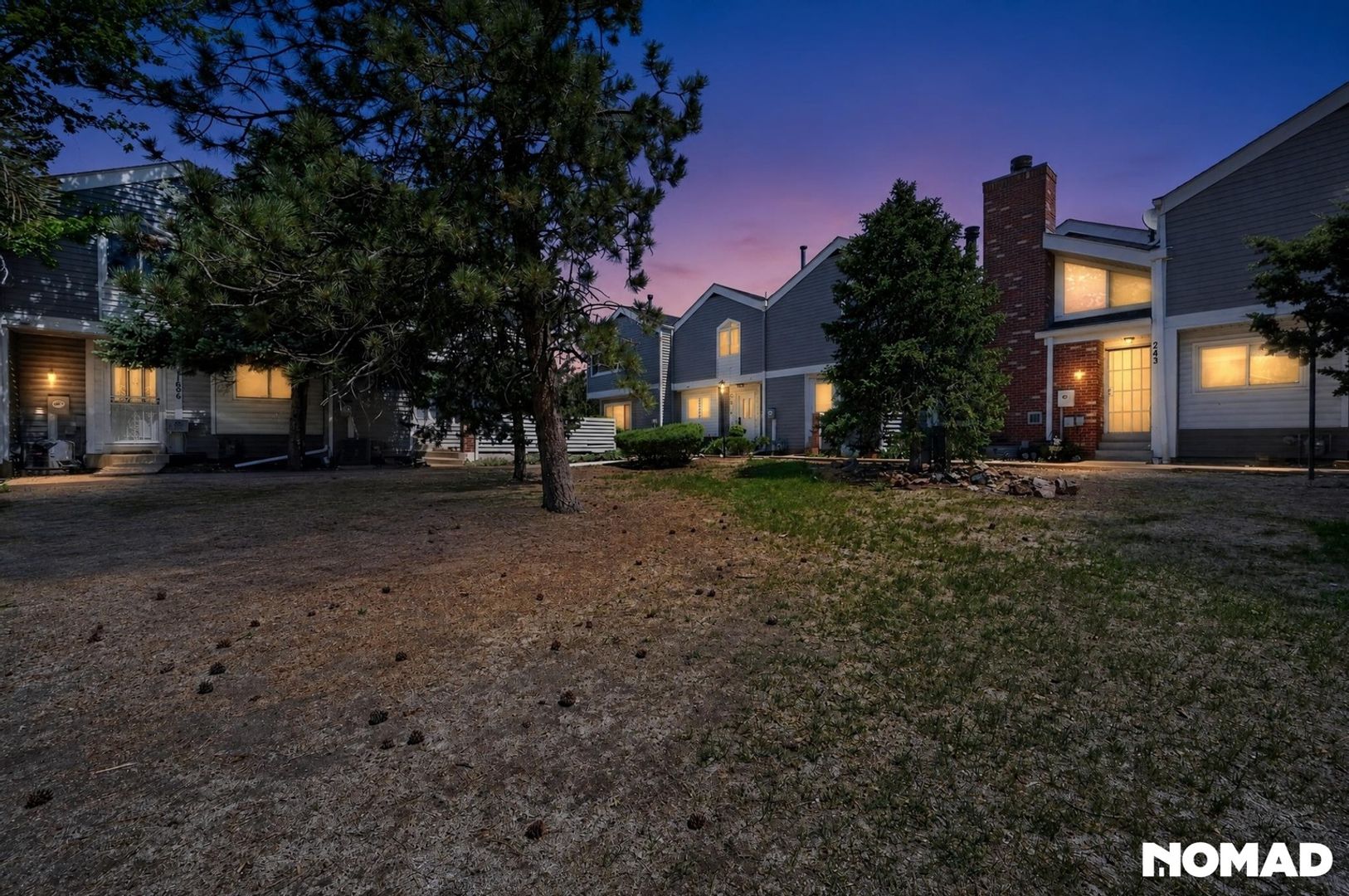 Aurora Townhome: 233 S Nome St