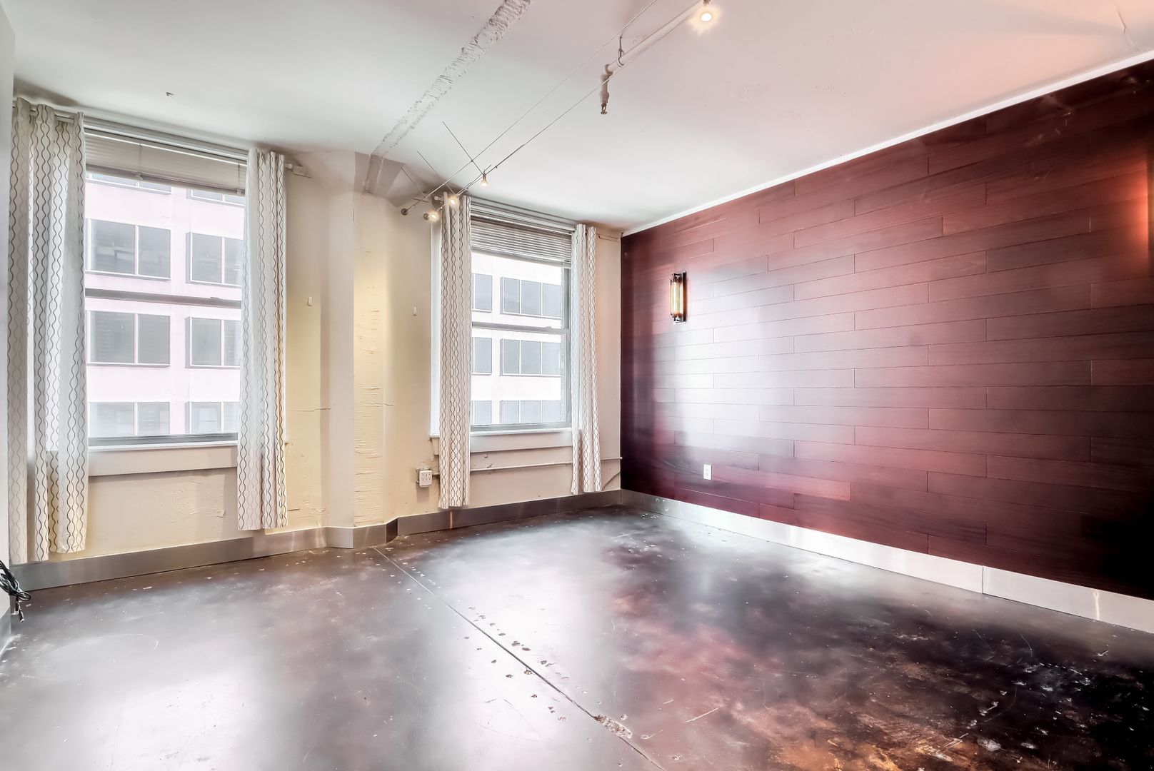 Denver House: 444 17th Street