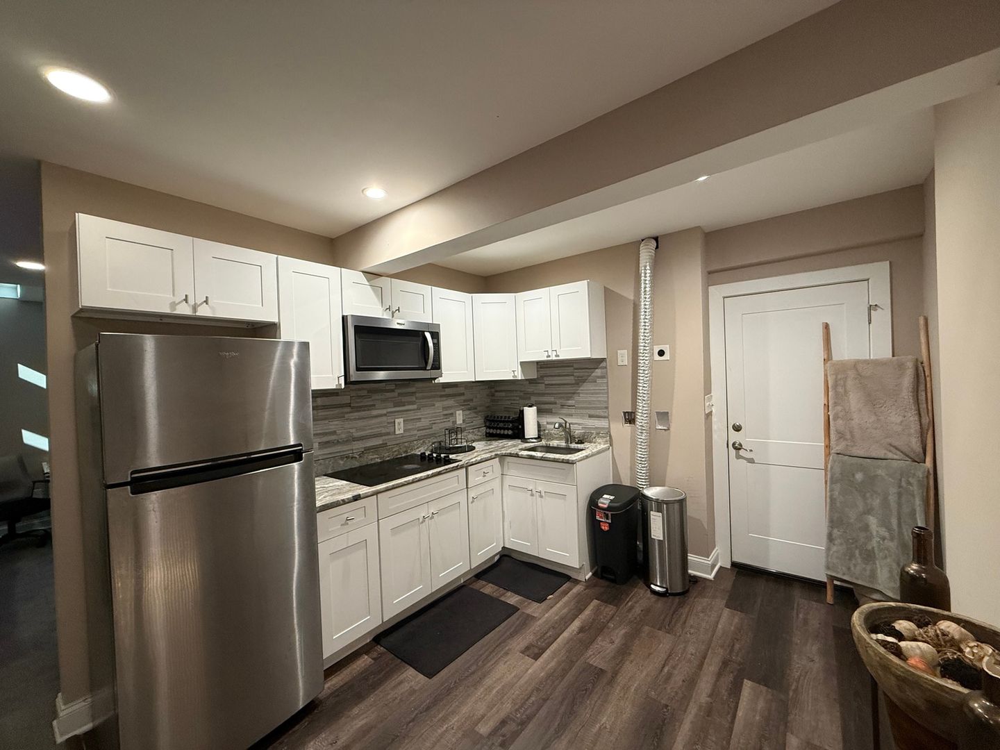 Washington Condo: 3800 Nash St Se