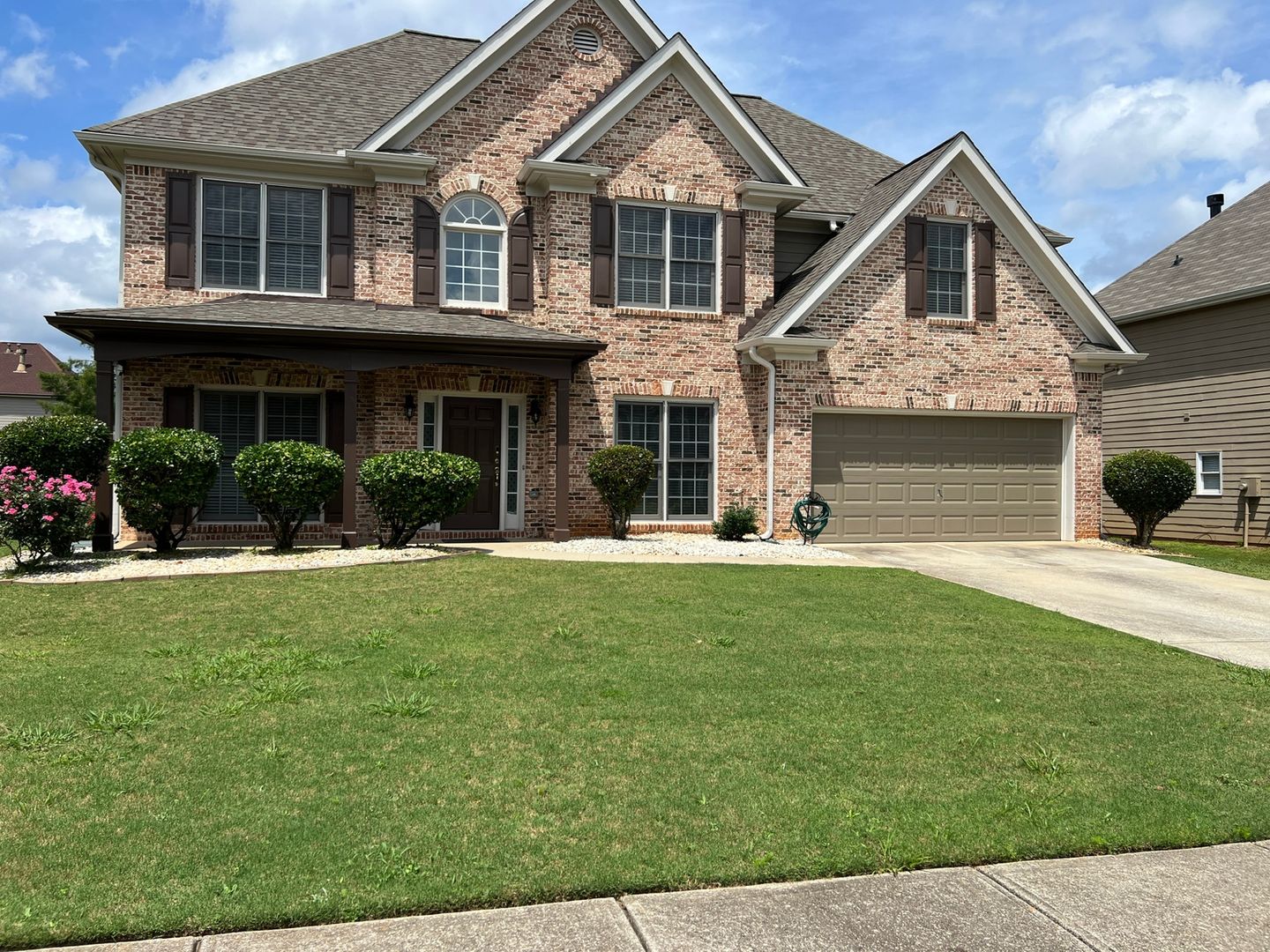 Buford House: 2176 Malden Hill Dr