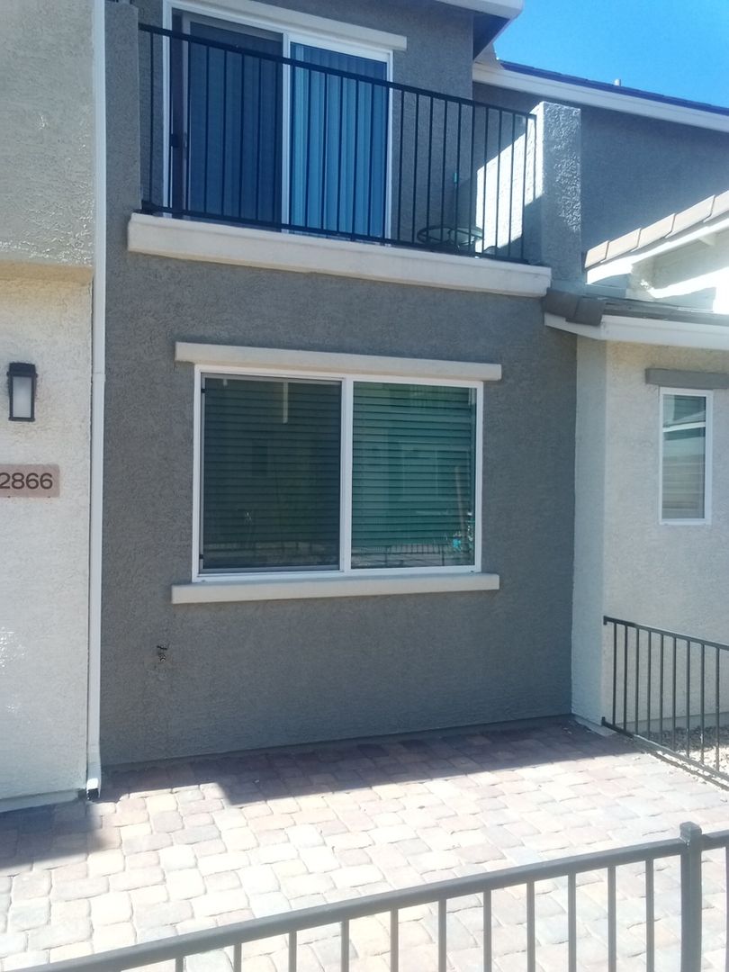 North Las Vegas Townhome: 2866 Coral Cascade Ct