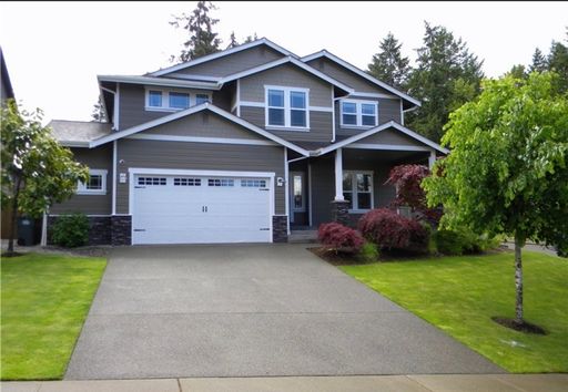 Spacious 4BR House in Graham