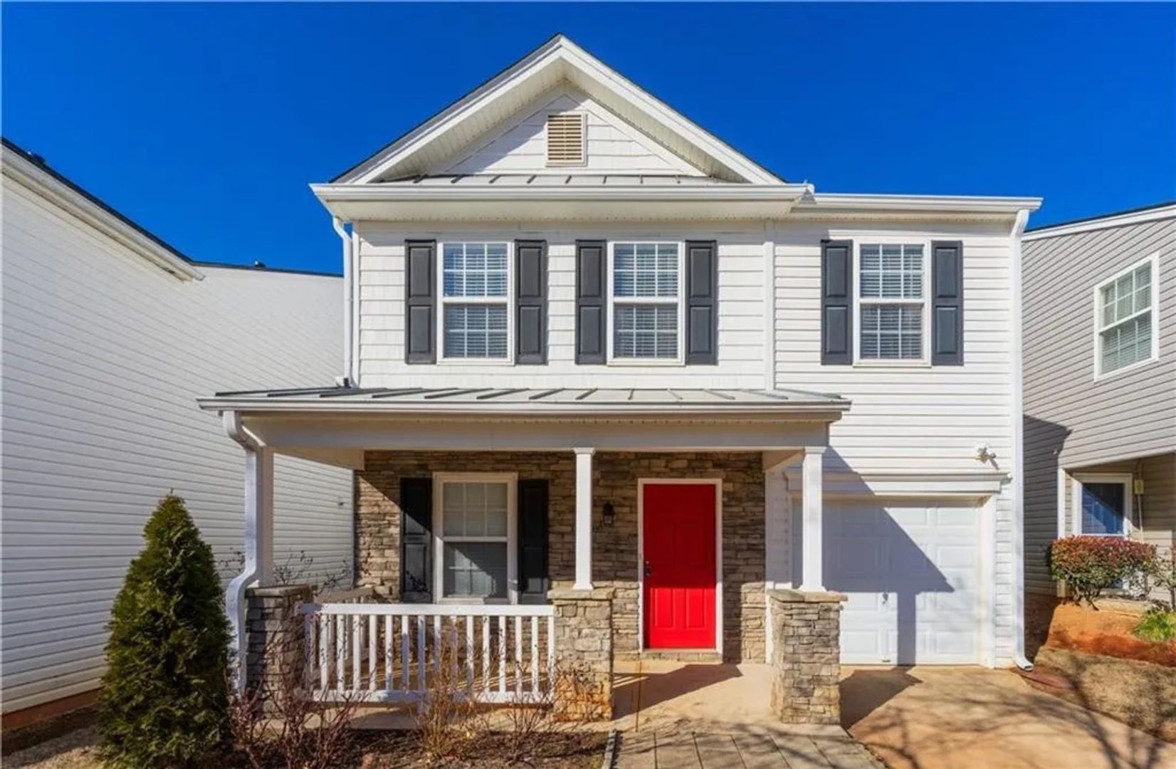 Cumming House: 5125 Sky Ridge Way