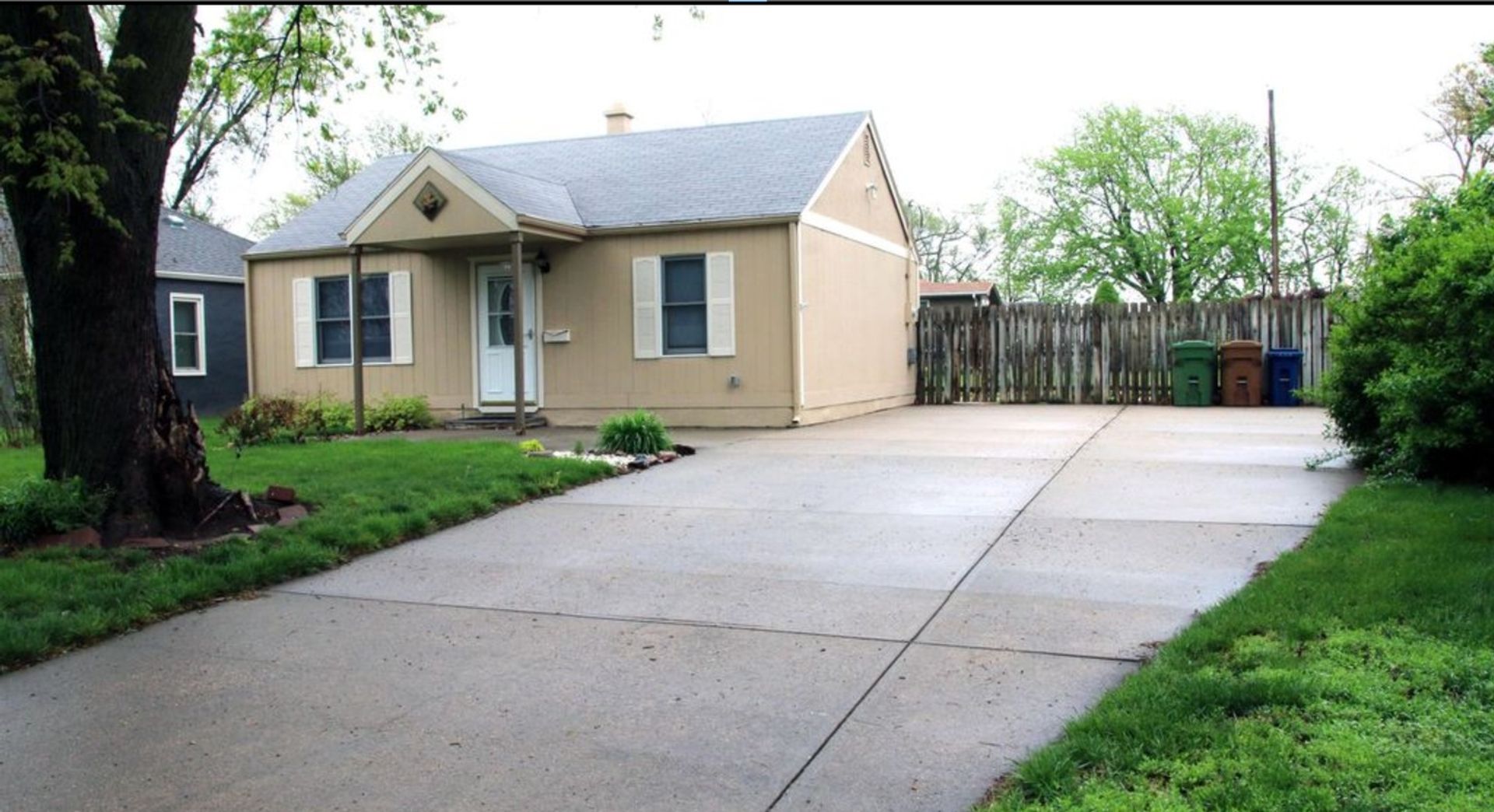 Bellevue House: 2711 Franklin St