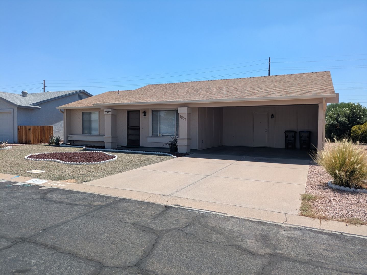 Mesa House: 7857 E Flossmoor Ave