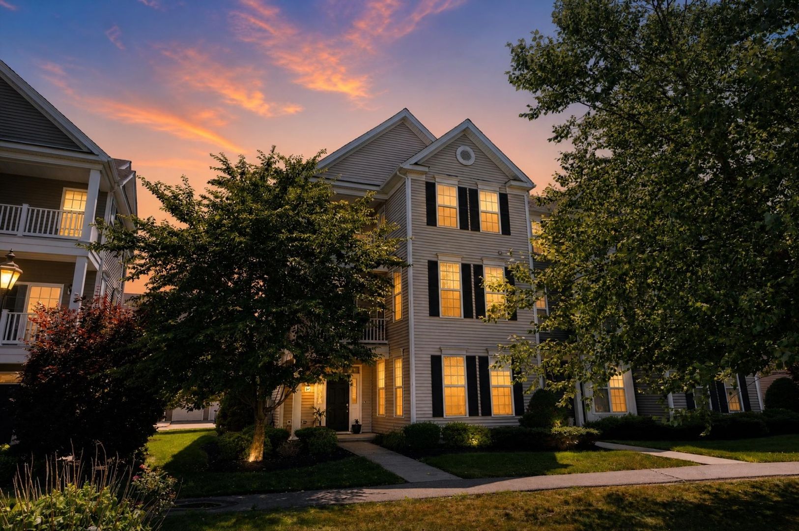 Westborough Townhome: 42 Moses Wheelock Ln