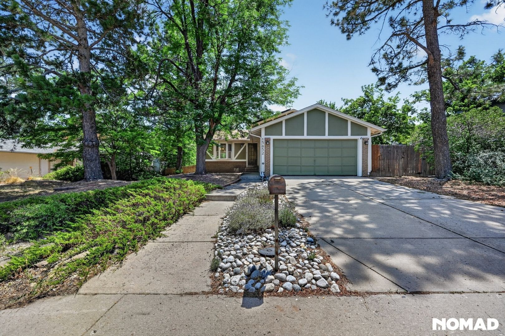 Aurora House: 15652 E Jefferson Ave