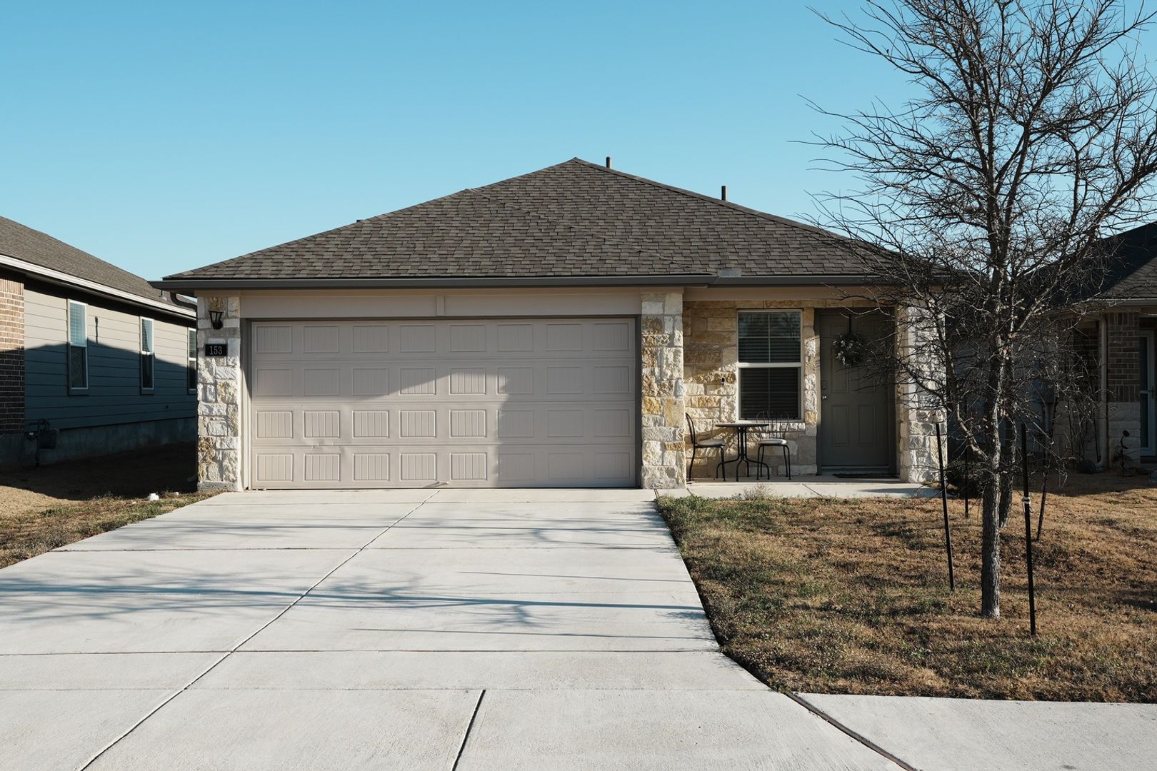 San Marcos House: 153 Roanwood Dr