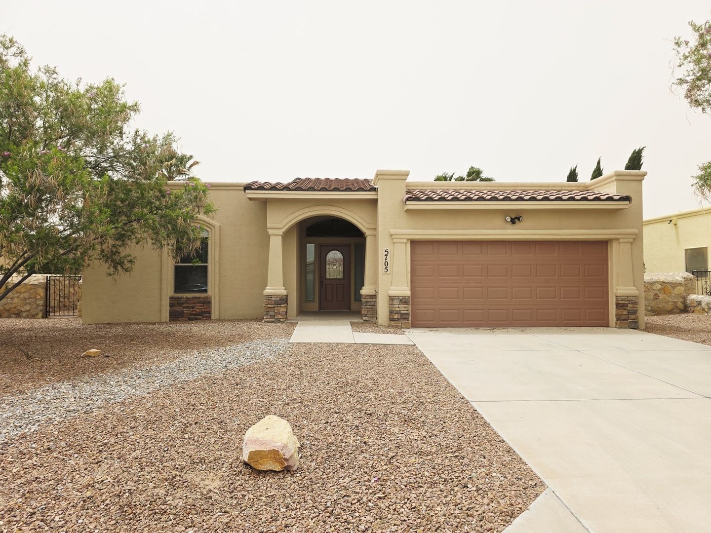 Santa Teresa House: 5705 Ireland Dr