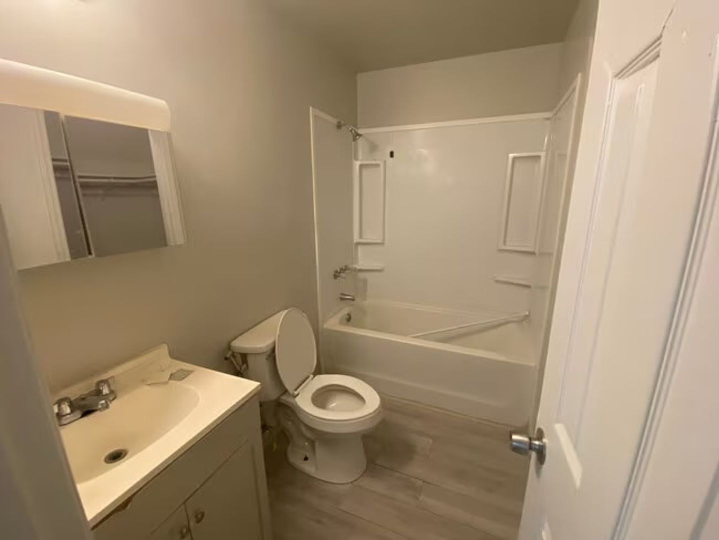 Greensboro Townhome: 3301 Beck St