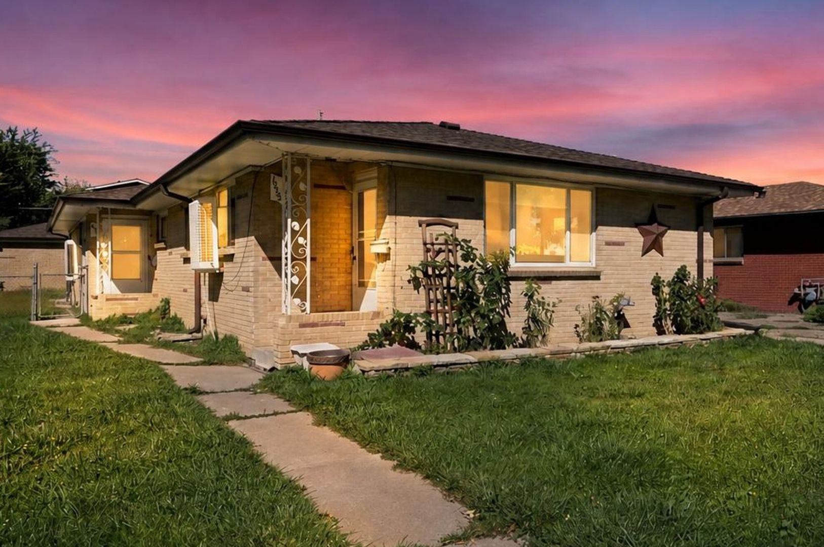 Denver Townhome: 1055 S Dale Ct