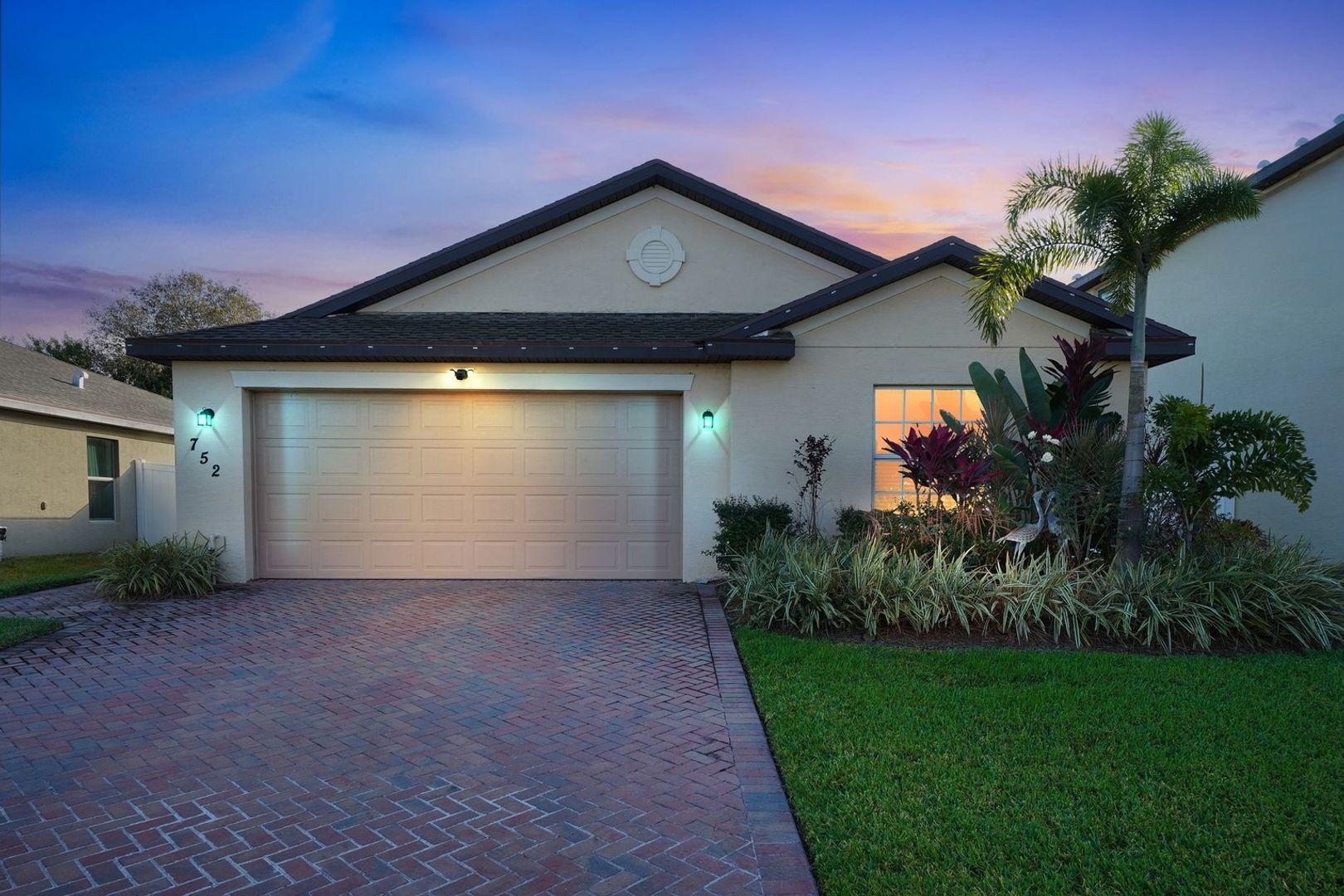 Fort Pierce House: 752 Worlington Ln