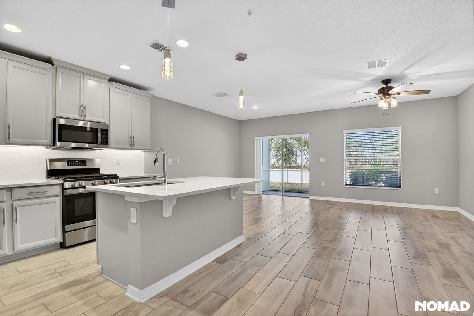 Sanford House: 242 Evertree Loop