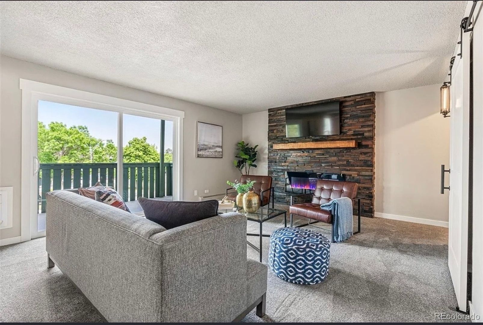 Aurora Condo: 2120 S Vaughn Way