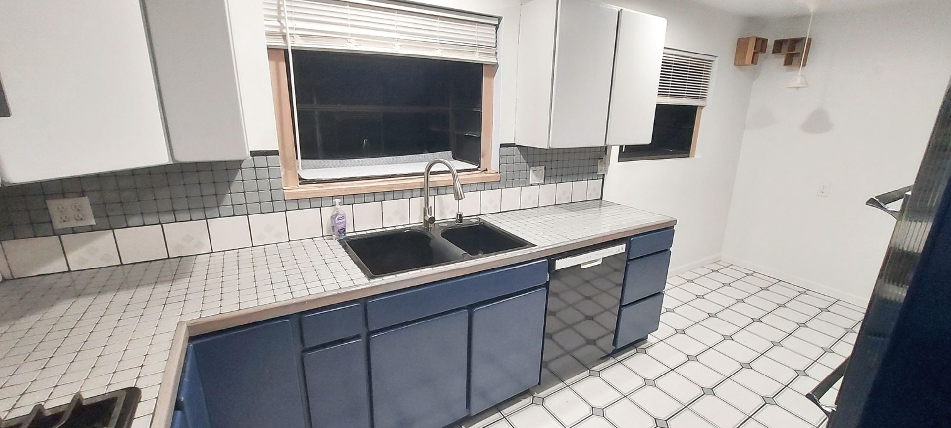 Redondo Beach Townhome: 1631 Van Horne Ln