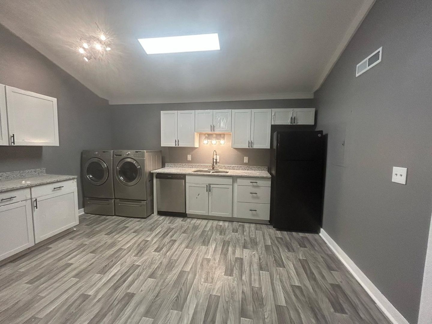 Union City Townhome: 4701 Flat Shoals Rd