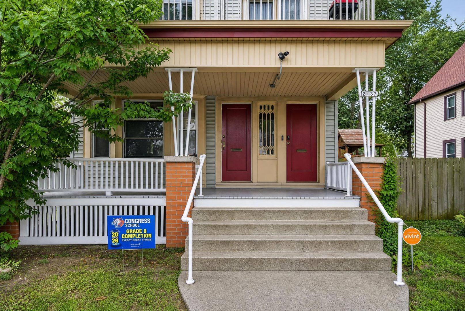 Milwaukee Townhome: 2335 N 16th St