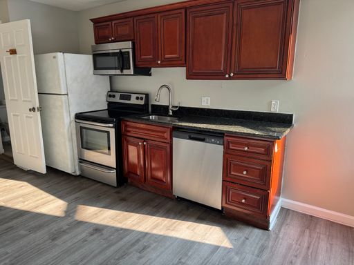 3 Bedroom Multi-Family Home – 2144 N 18th St, # A, Philadelphia, PA 19121