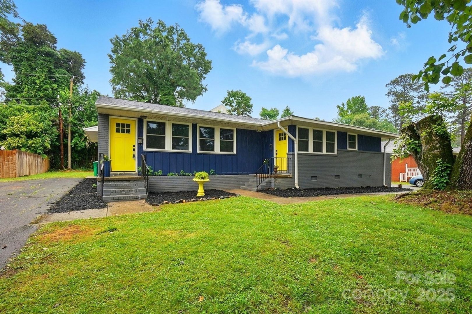 Charlotte Townhome: 1414 Wembley Dr