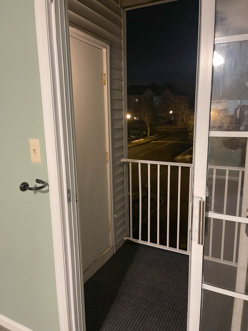 Bound Brook Condo: 420 Stratford Pl