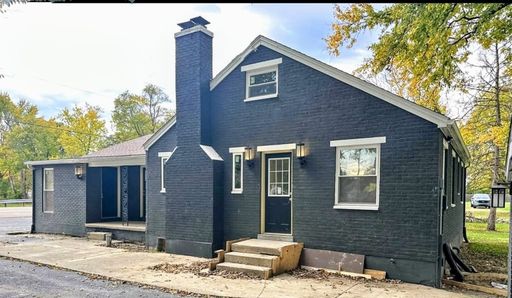 Spacious 6BR House in New Lebanon