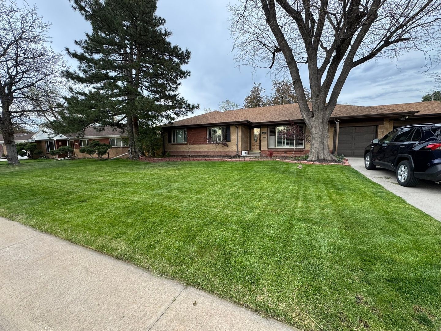 Lakewood House: 500 Estes St