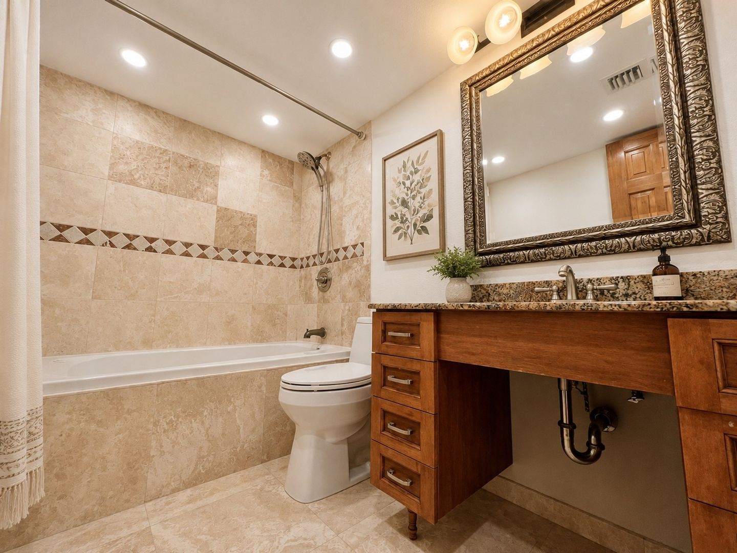 Wilton Manors Condo: 649 W Oakland Park Blvd