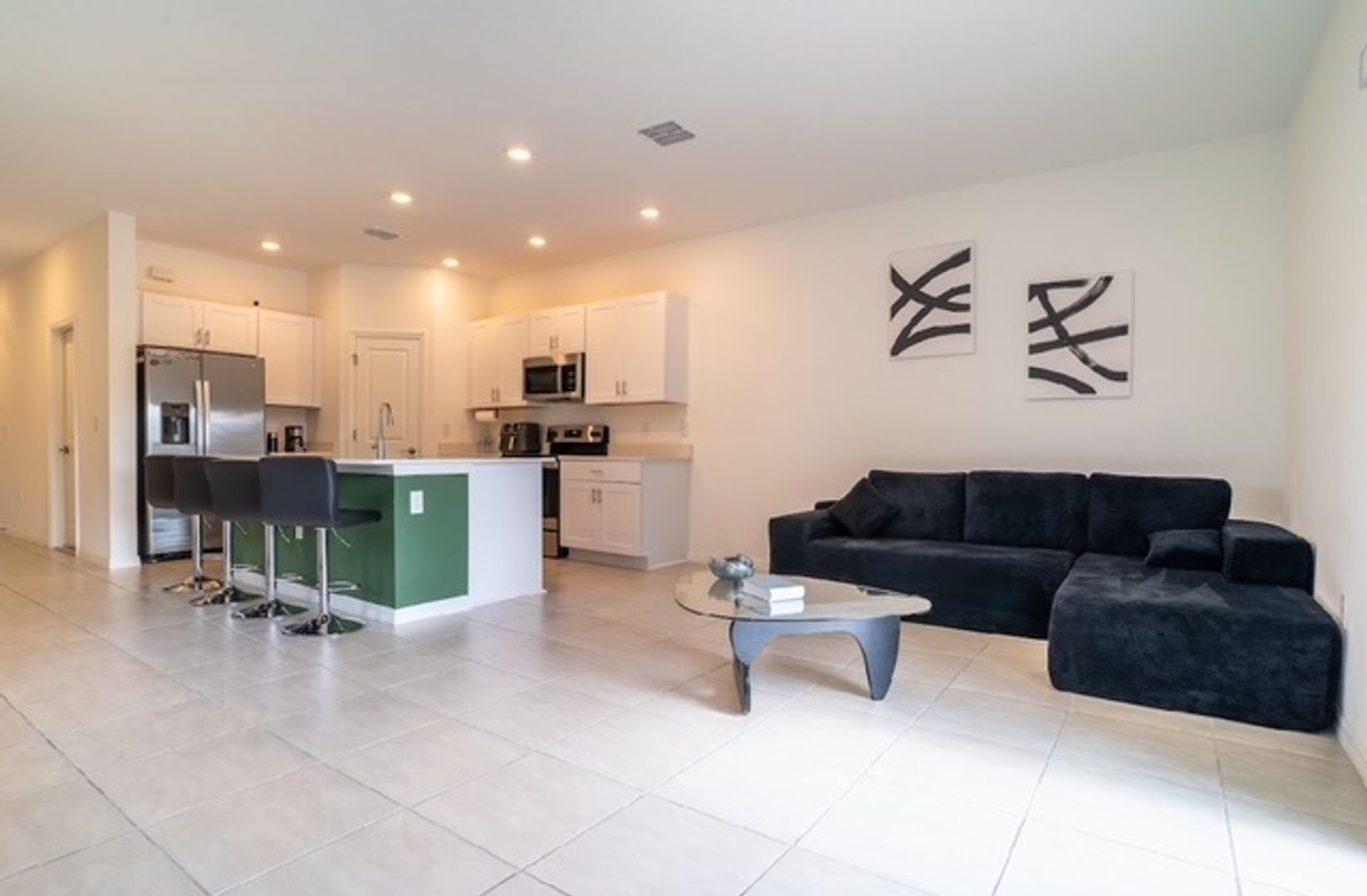 Davenport House: 3305 Whooping Crane Dr