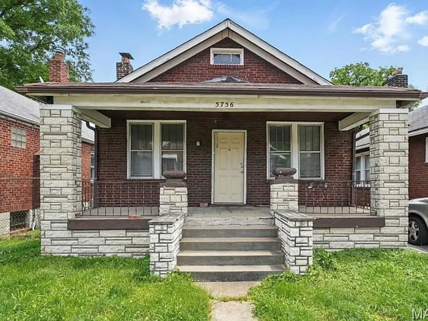 Saint Louis House: 5756 Floy Ave
