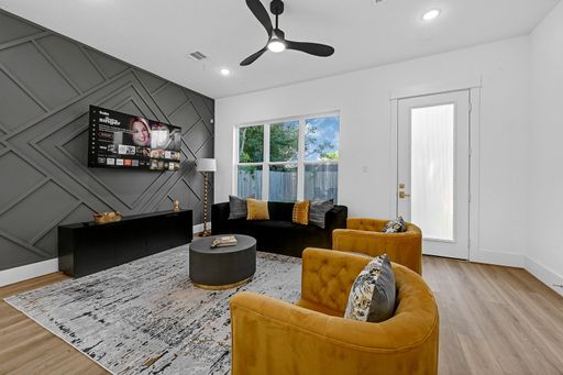 Charming 3BR Houston Home Near NRG, UofH, and Med Center – photo 1