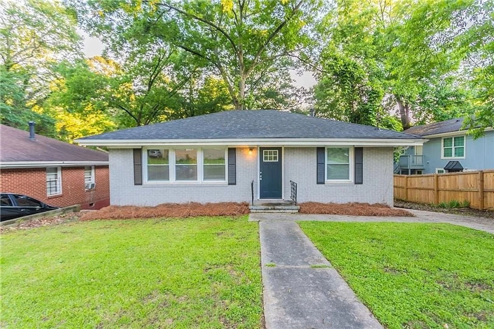Atlanta House: 1760 Spring Ave