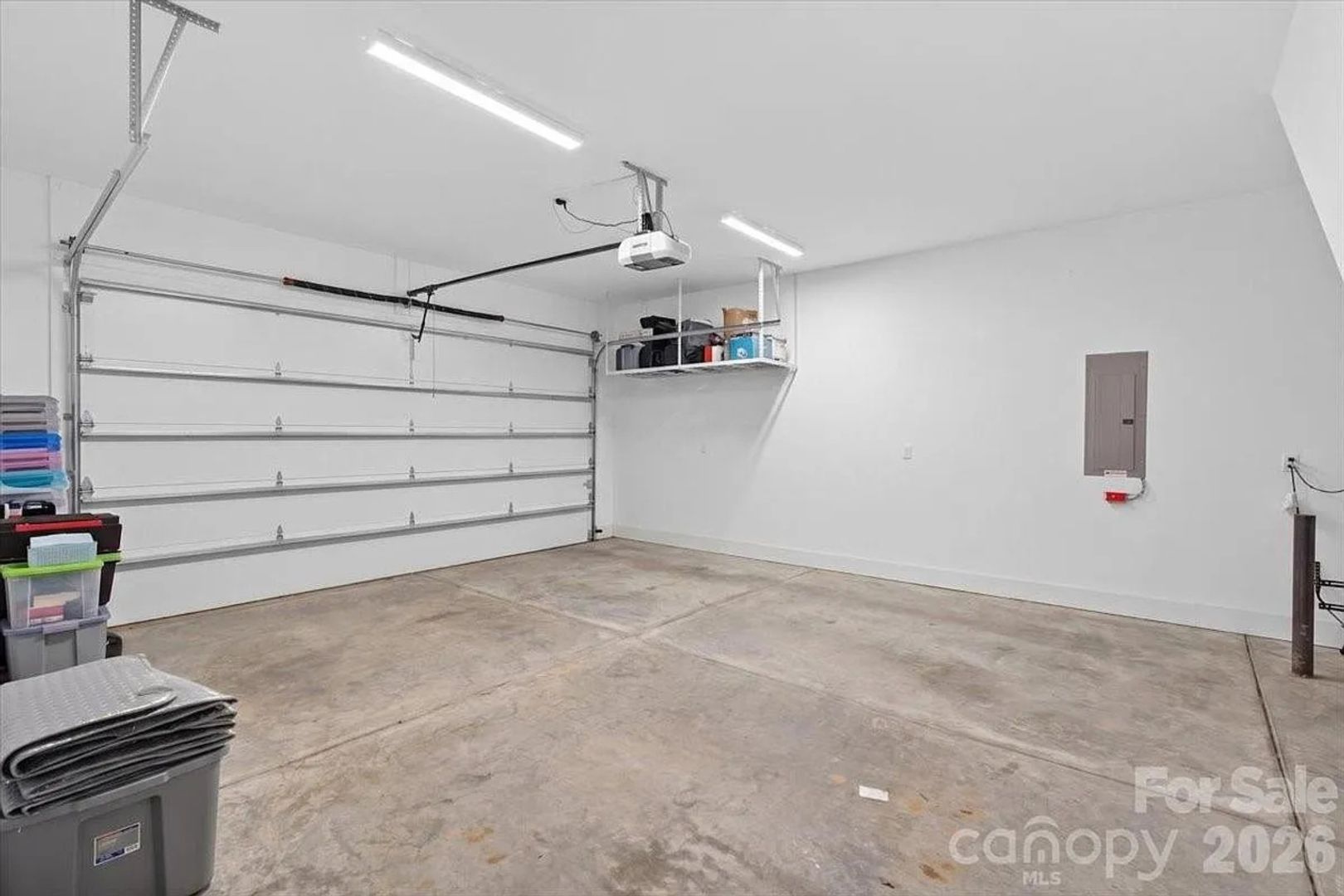 Charlotte Townhome: 120 Mattoon St