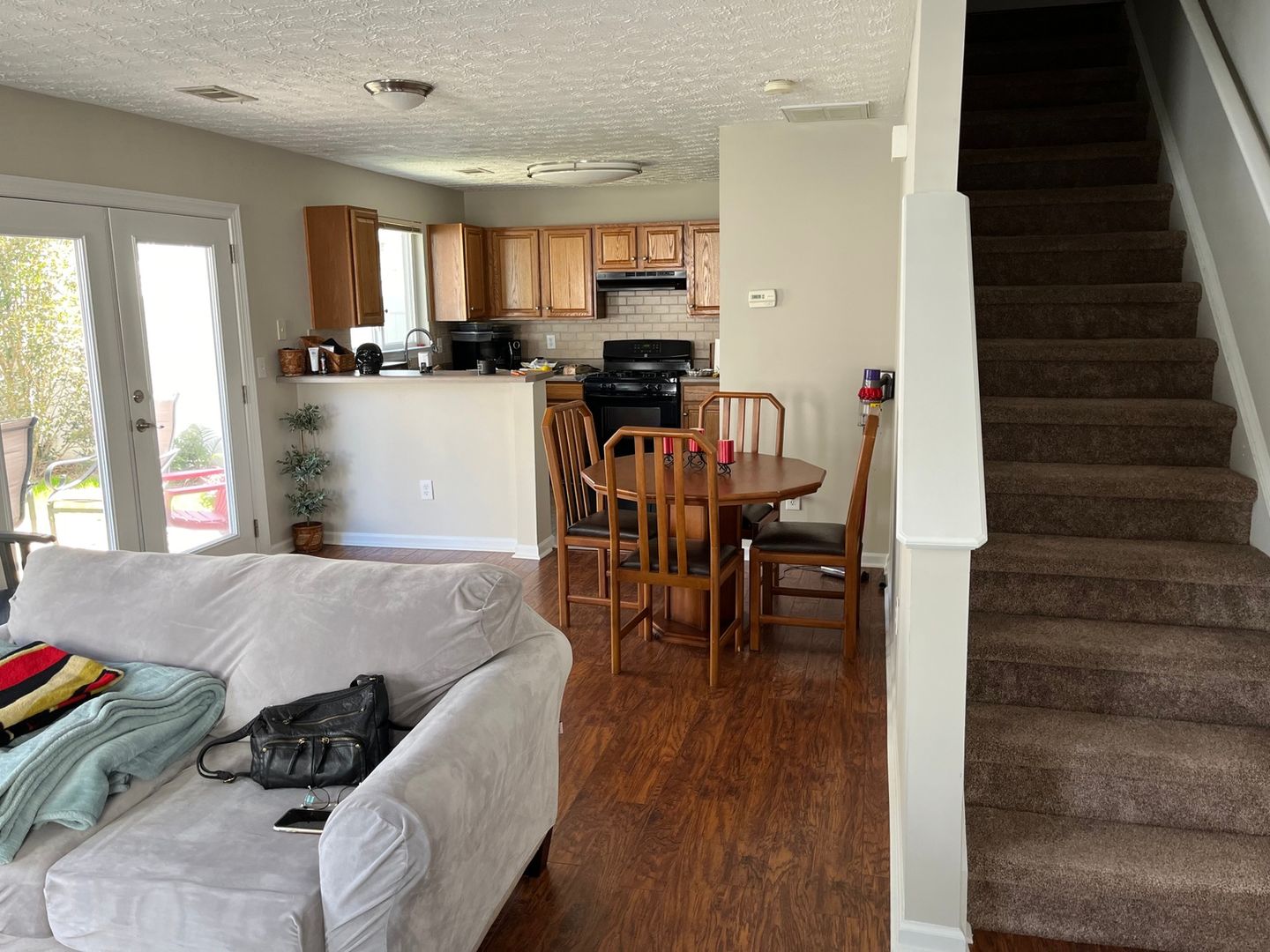 Woodstock House: 259 Hiawassee Dr
