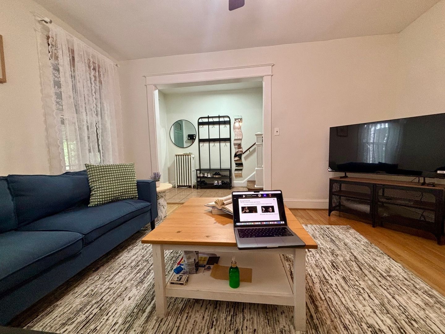 Washington House: 1403 W Virginia Ave Ne