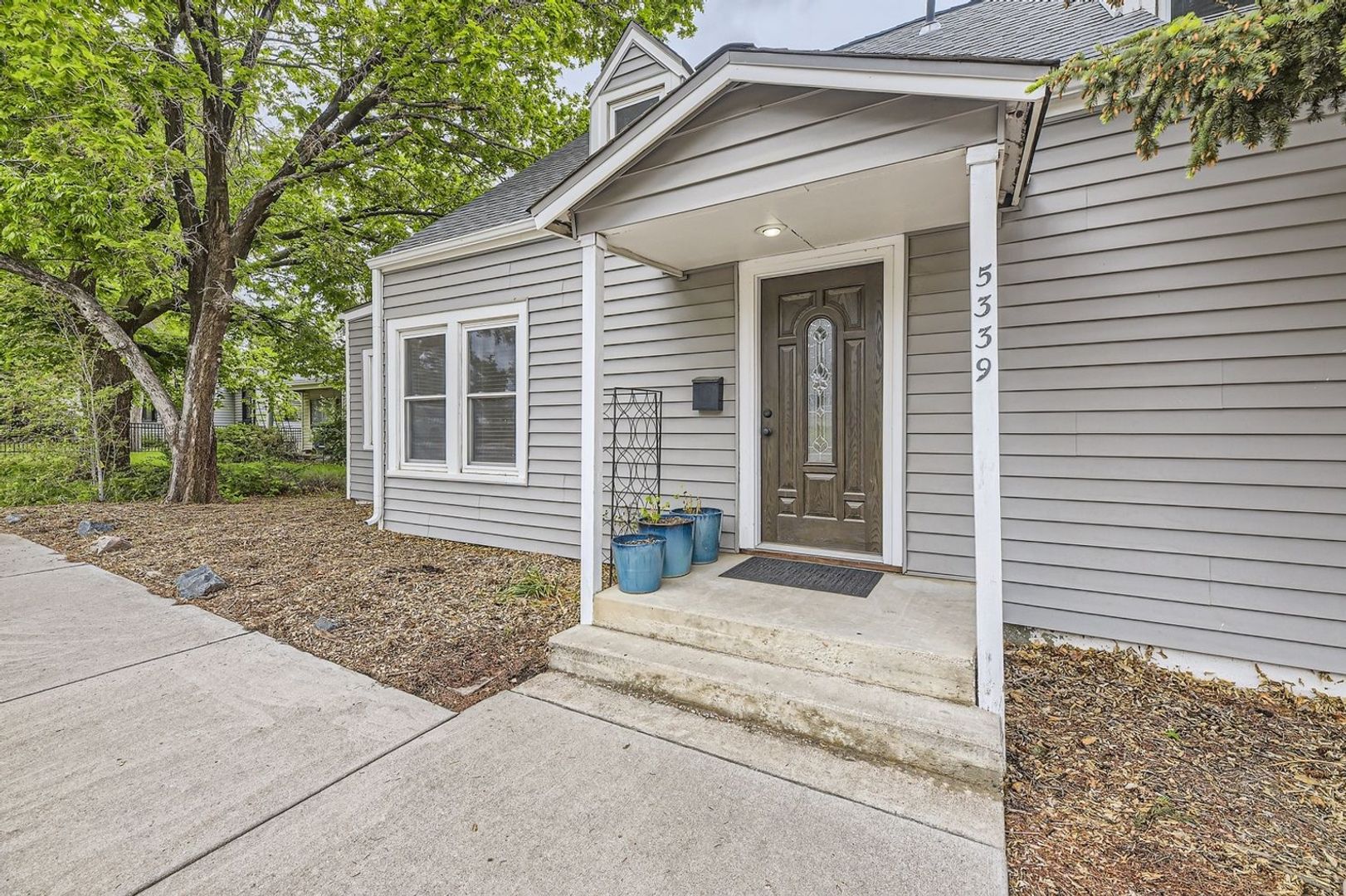 Littleton House: 5339 S Windermere St