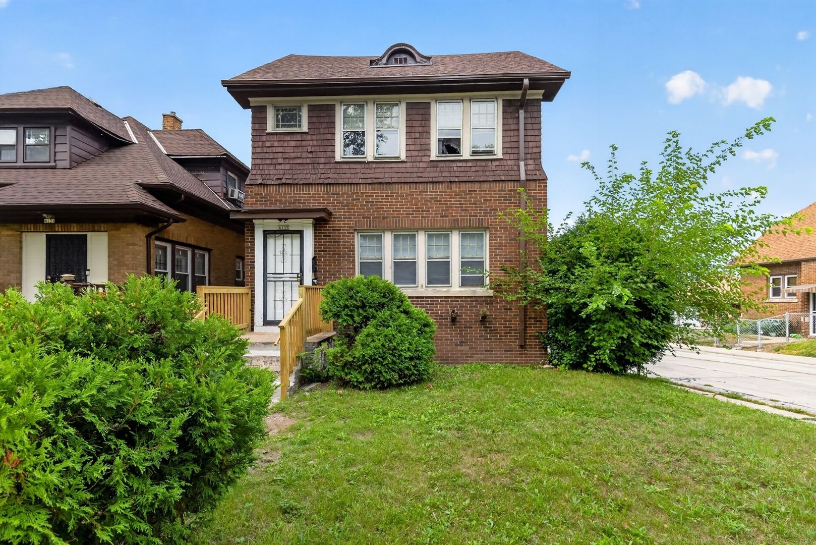Milwaukee Townhome: 4139 N 22nd St