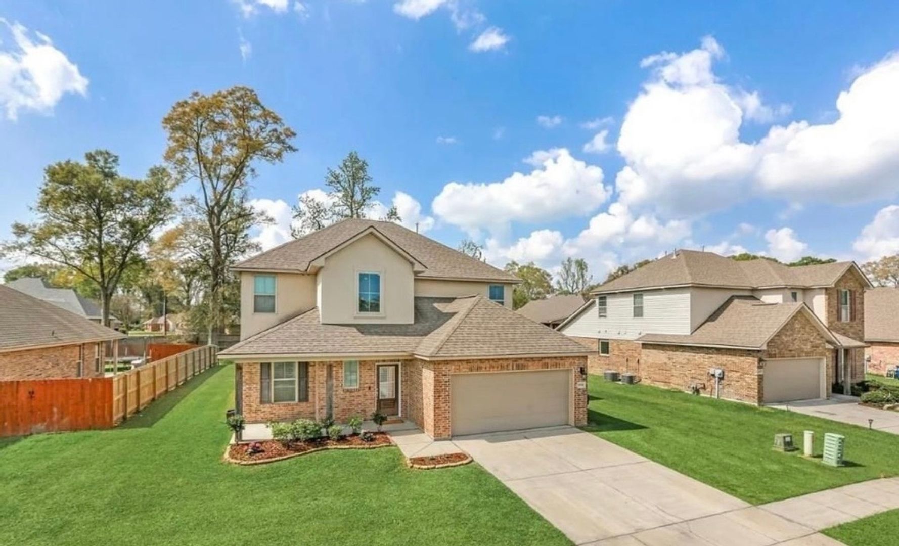 Gonzales House: 39394 Legacy Lake Dr