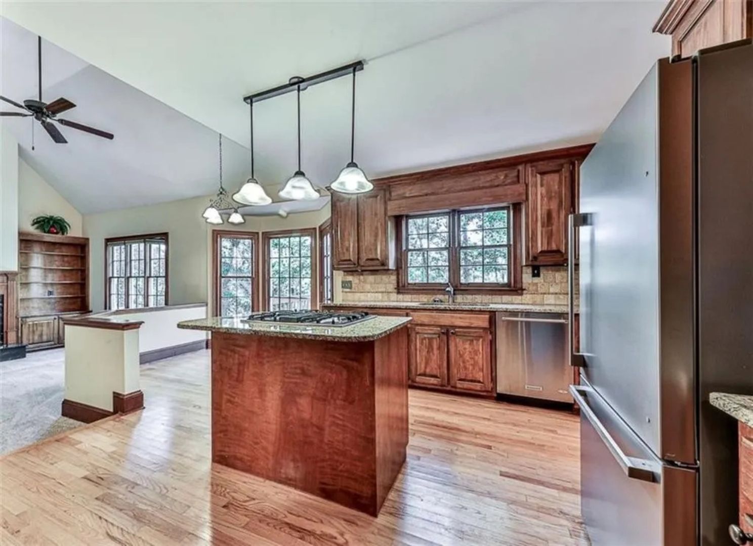 Snellville House: 2851 Riverfront Dr