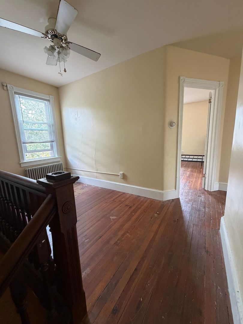 Paulsboro Townhome: 648 Beacon Ave