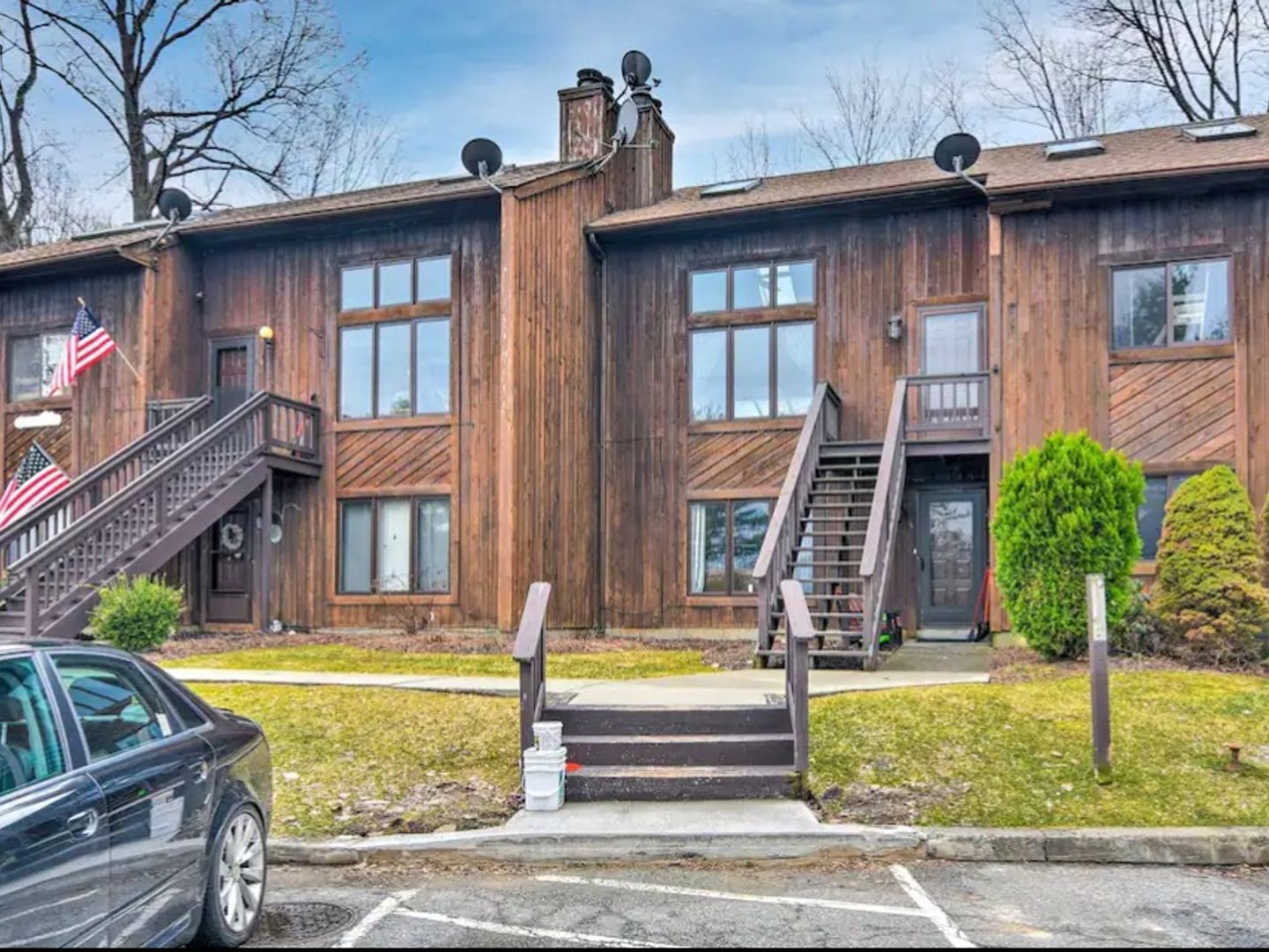 Vernon Condo: 7 Pevero Dr