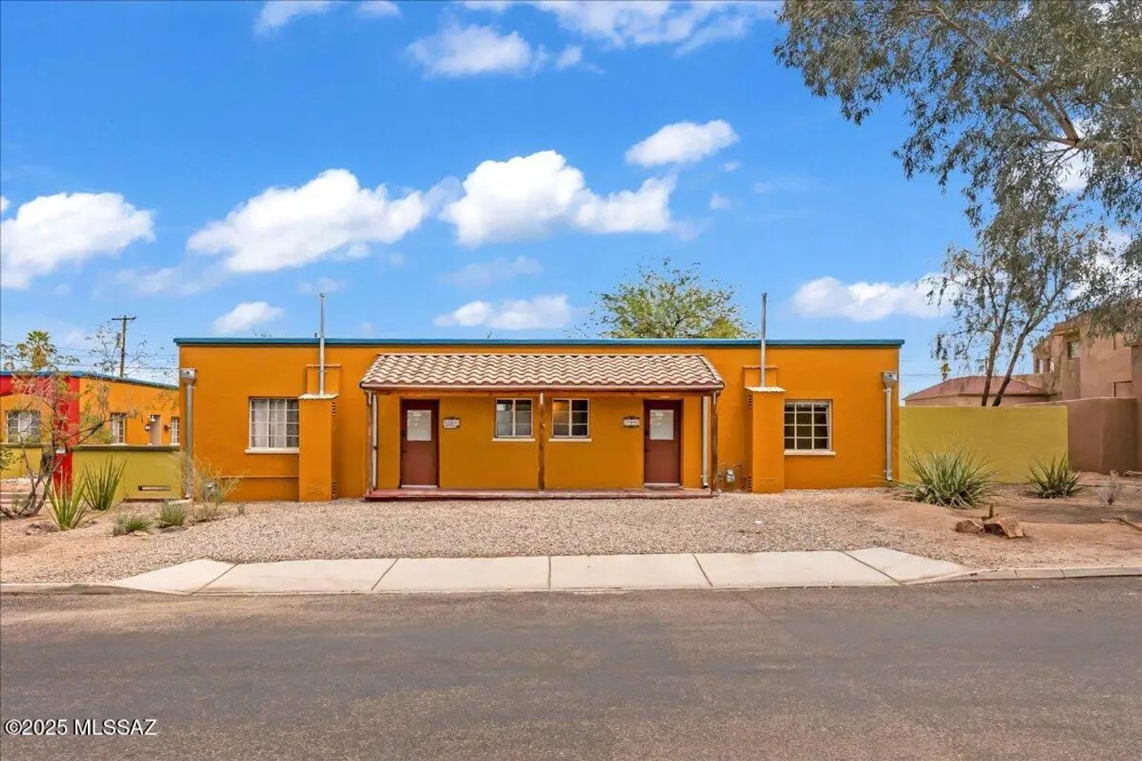 Tucson Townhome: 720 N Palo Verde Blvd